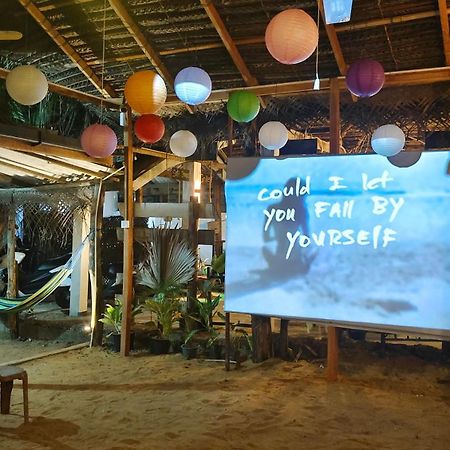הוסטל ארוגם Costels Arugambay מראה חיצוני תמונה