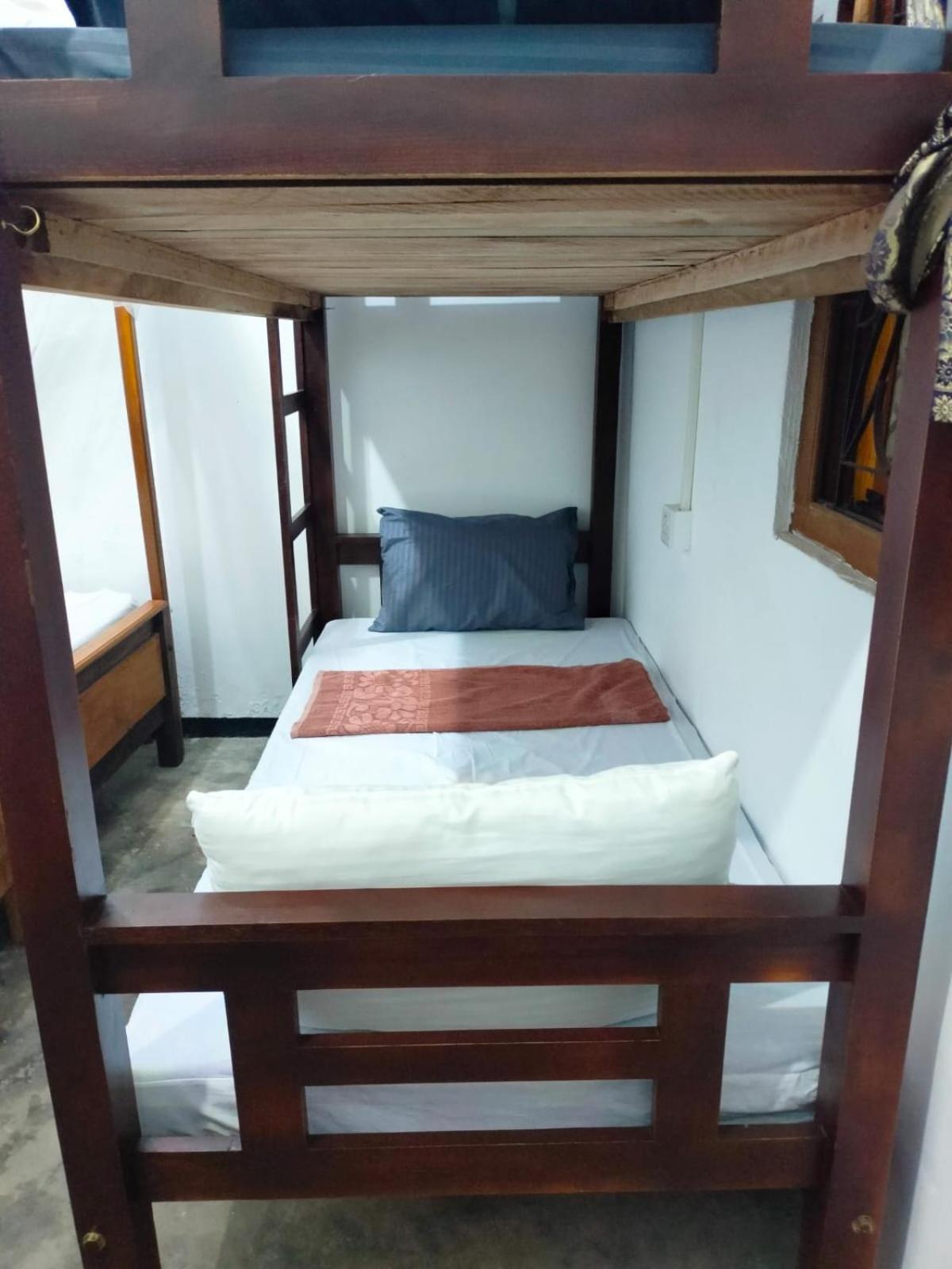 הוסטל ארוגם Costels Arugambay מראה חיצוני תמונה